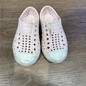Native Kids Light Pink Water Shoes